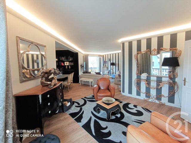 Afficher la photo en grand Appartement F3 à vendre - 3 pièces - 93.0 m2 - DEAUVILLE - 14 - BASSE-NORMANDIE - Century 21 Tirard-Gardie