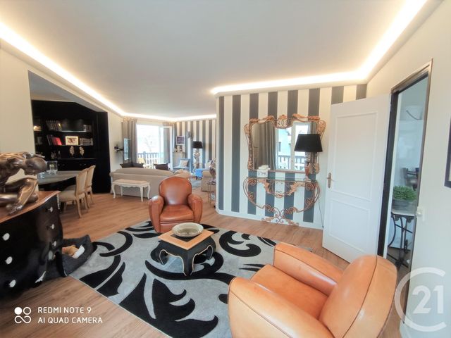 Afficher la photo en grand Appartement F3 à vendre - 3 pièces - 93.0 m2 - DEAUVILLE - 14 - BASSE-NORMANDIE - Century 21 Tirard-Gardie