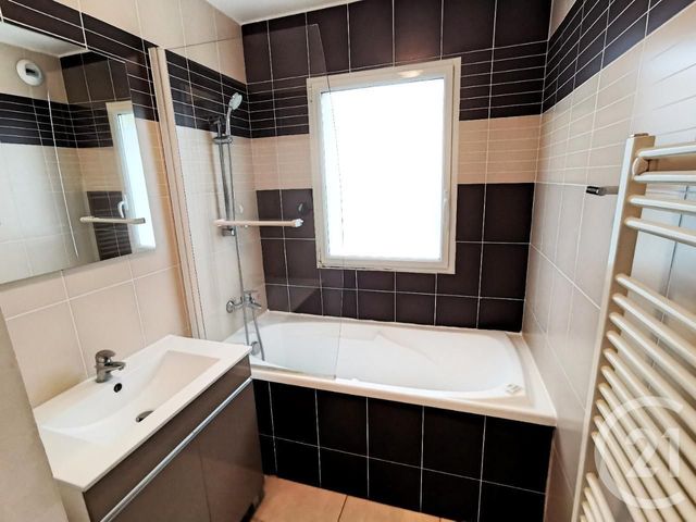 Afficher la photo en grand Appartement F2 à vendre - 2 pièces - 40.96 m2 - ST ARNOULT - 14 - BASSE-NORMANDIE - Century 21 Tirard-Gardie