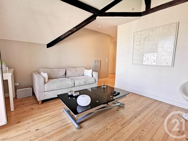 Afficher la photo en grand Appartement F3 à vendre - 3 pièces - 43.2 m2 - DEAUVILLE - 14 - BASSE-NORMANDIE - Century 21 Tirard-Gardie