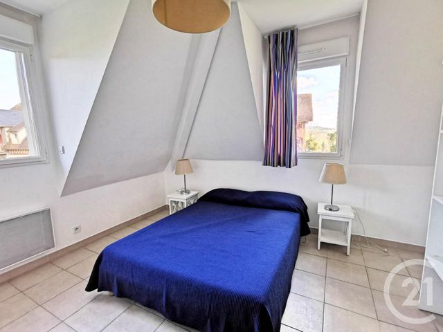 Afficher la photo en grand Appartement F2 à vendre - 2 pièces - 39.29 m2 - ST ARNOULT - 14 - BASSE-NORMANDIE - Century 21 Tirard-Gardie