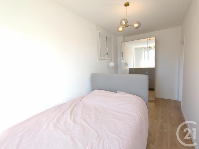 Appartement F2 à vendre - 2 pièces - 30.0 m2 - DEAUVILLE - 14 - BASSE-NORMANDIE - Century 21 Tirard-Gardie Appartement F2 à vendre - 2 pièces - 30.0 m2 - DEAUVILLE - 14 - BASSE-NORMANDIE - Century 21 Tirard-Gardie