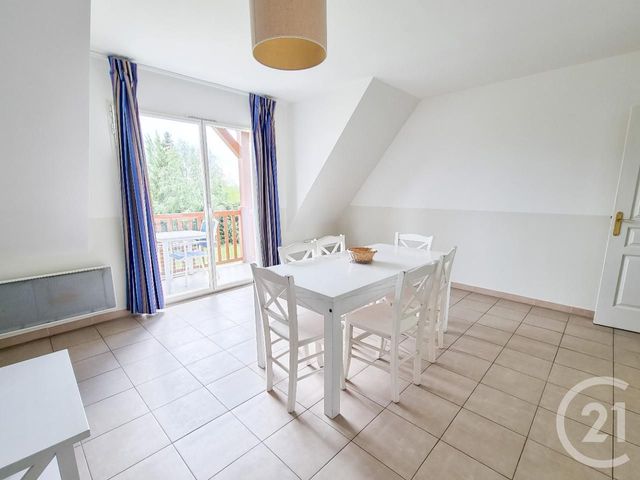 Appartement F3 à vendre - 3 pièces - 54.0 m2 - ST ARNOULT - 14 - BASSE-NORMANDIE - Century 21 Tirard-Gardie Appartement F3 à vendre - 3 pièces - 54.0 m2 - ST ARNOULT - 14 - BASSE-NORMANDIE - Century 21 Tirard-Gardie