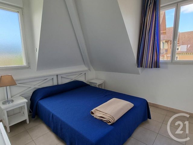 Appartement F3 à vendre - 3 pièces - 54.0 m2 - ST ARNOULT - 14 - BASSE-NORMANDIE - Century 21 Tirard-Gardie Appartement F3 à vendre - 3 pièces - 54.0 m2 - ST ARNOULT - 14 - BASSE-NORMANDIE - Century 21 Tirard-Gardie