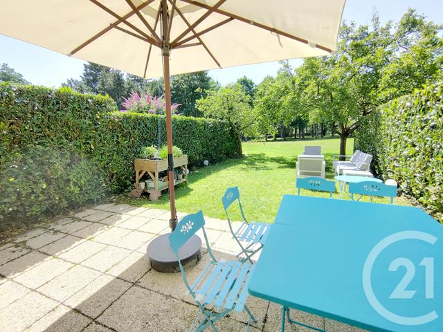 Afficher la photo en grand Appartement F5 à vendre - 5 pièces - 110.0 m2 - TOURGEVILLE - 14 - BASSE-NORMANDIE - Century 21 Tirard-Gardie