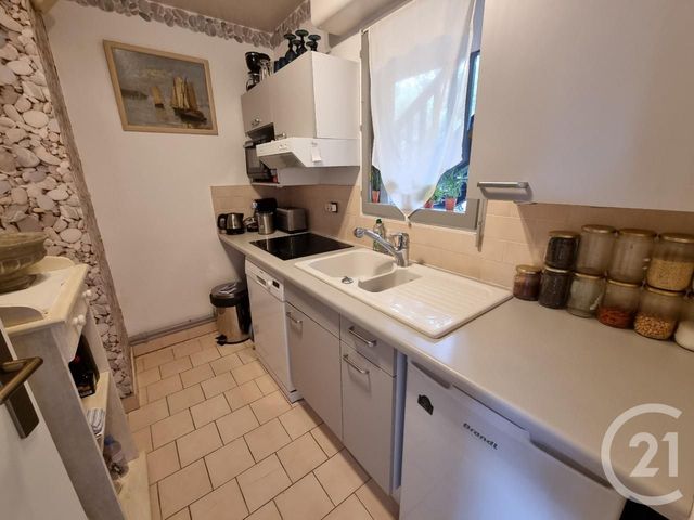Afficher la photo en grand Appartement F1 à vendre - 1 pièce - 26.01 m2 - DEAUVILLE - 14 - BASSE-NORMANDIE - Century 21 Tirard-Gardie