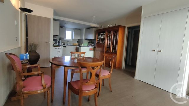 Afficher la photo en grand Appartement F4 à vendre - 4 pièces - 88.29 m2 - DEAUVILLE - 14 - BASSE-NORMANDIE - Century 21 Tirard-Gardie