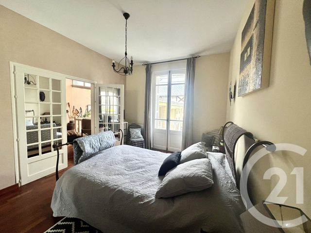 Appartement F4 à vendre - 4 pièces - 94.46 m2 - DEAUVILLE - 14 - BASSE-NORMANDIE - Century 21 Tirard-Gardie