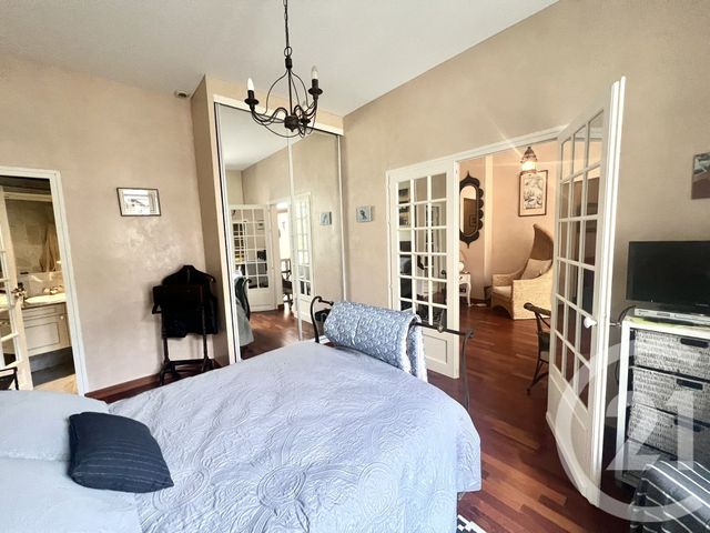 Appartement F4 à vendre - 4 pièces - 94.46 m2 - DEAUVILLE - 14 - BASSE-NORMANDIE - Century 21 Tirard-Gardie
