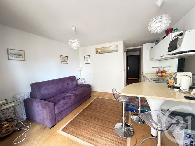 Appartement F1 à vendre - 1 pièce - 28.0 m2 - DEAUVILLE - 14 - BASSE-NORMANDIE - Century 21 Tirard-Gardie