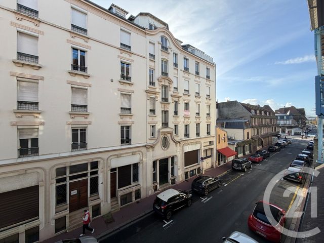 Appartement F1 à vendre - 1 pièce - 28.0 m2 - DEAUVILLE - 14 - BASSE-NORMANDIE - Century 21 Tirard-Gardie