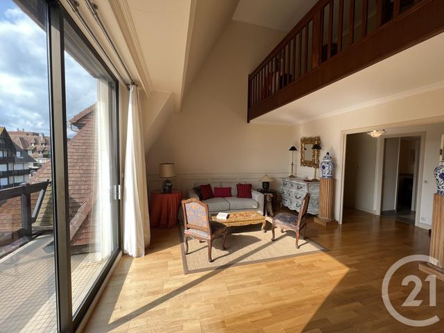 Appartement F4 à vendre - 4 pièces - 103.93 m2 - DEAUVILLE - 14 - BASSE-NORMANDIE - Century 21 Tirard-Gardie