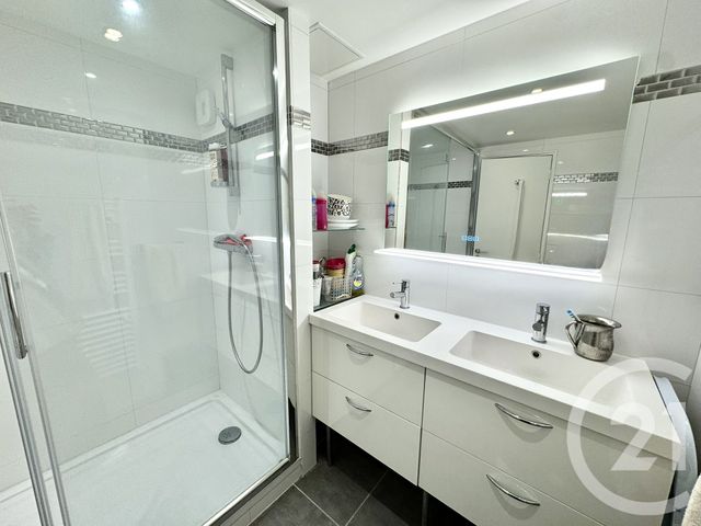 Appartement F4 à vendre - 4 pièces - 93.12 m2 - DEAUVILLE - 14 - BASSE-NORMANDIE - Century 21 Tirard-Gardie