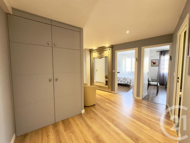 Appartement F4 à vendre - 4 pièces - 93.12 m2 - DEAUVILLE - 14 - BASSE-NORMANDIE - Century 21 Tirard-Gardie