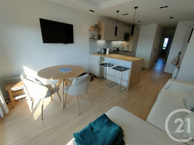 Appartement F2 à vendre - 2 pièces - 40.97 m2 - DEAUVILLE - 14 - BASSE-NORMANDIE - Century 21 Tirard-Gardie