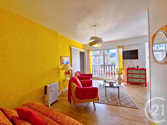 Appartement F2 à vendre - 2 pièces - 45.54 m2 - DEAUVILLE - 14 - BASSE-NORMANDIE - Century 21 Tirard-Gardie