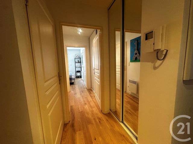 Afficher la photo en grand Appartement F3 à vendre - 3 pièces - 59.73 m2 - DEAUVILLE - 14 - BASSE-NORMANDIE - Century 21 Tirard-Gardie
