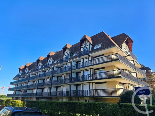 Afficher la photo en grand Appartement F2 à vendre - 2 pièces - 36.23 m2 - DEAUVILLE - 14 - BASSE-NORMANDIE - Century 21 Tirard-Gardie