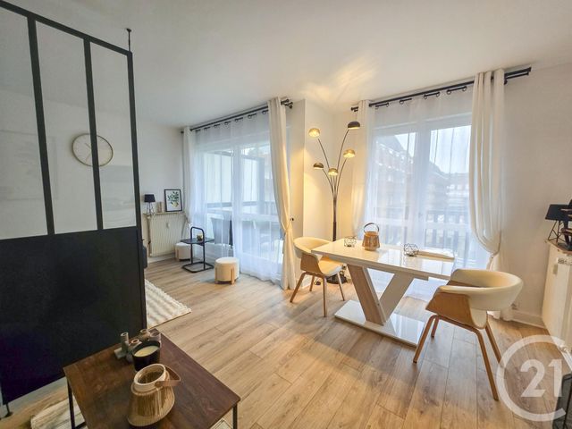 Afficher la photo en grand Appartement F2 à vendre - 2 pièces - 36.23 m2 - DEAUVILLE - 14 - BASSE-NORMANDIE - Century 21 Tirard-Gardie