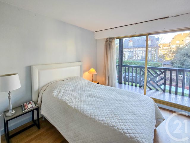 Appartement F2 à vendre - 2 pièces - 40.07 m2 - DEAUVILLE - 14 - BASSE-NORMANDIE - Century 21 Tirard-Gardie