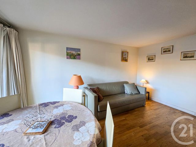 Appartement F2 à vendre - 2 pièces - 40.07 m2 - DEAUVILLE - 14 - BASSE-NORMANDIE - Century 21 Tirard-Gardie