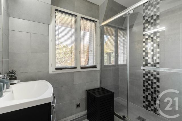 Appartement F3 à vendre - 3 pièces - 56.87 m2 - DEAUVILLE - 14 - BASSE-NORMANDIE - Century 21 Tirard-Gardie