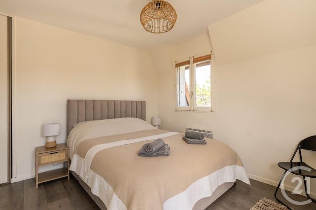 Appartement F3 à vendre - 3 pièces - 56.87 m2 - DEAUVILLE - 14 - BASSE-NORMANDIE - Century 21 Tirard-Gardie