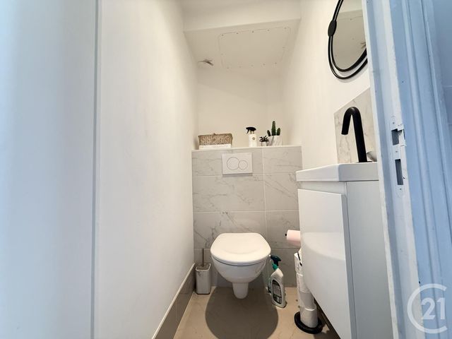 Afficher la photo en grand Appartement F2 à vendre - 2 pièces - 39.62 m2 - DEAUVILLE - 14 - BASSE-NORMANDIE - Century 21 Tirard-Gardie