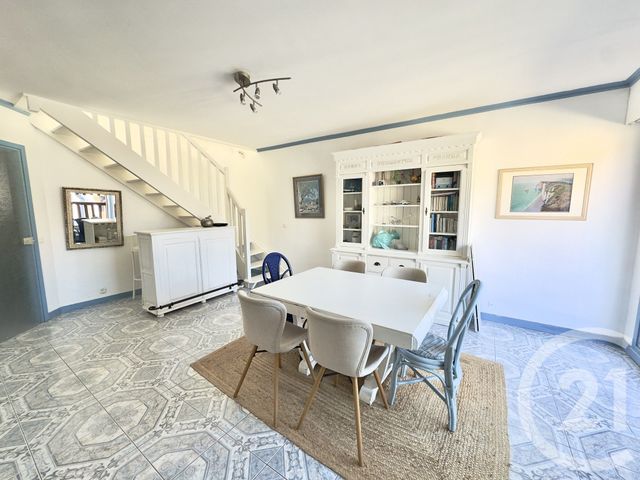 Appartement Duplex à vendre - 4 pièces - 85.0 m2 - DEAUVILLE - 14 - BASSE-NORMANDIE - Century 21 Tirard-Gardie