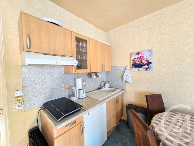 Afficher la photo en grand Appartement F1 à vendre - 1 pièce - 24.61 m2 - DEAUVILLE - 14 - BASSE-NORMANDIE - Century 21 Tirard-Gardie