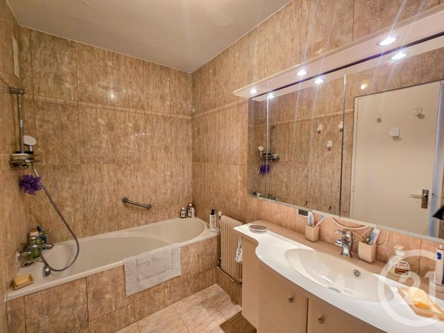 Appartement F3 à vendre - 3 pièces - 58.79 m2 - DEAUVILLE - 14 - BASSE-NORMANDIE - Century 21 Tirard-Gardie