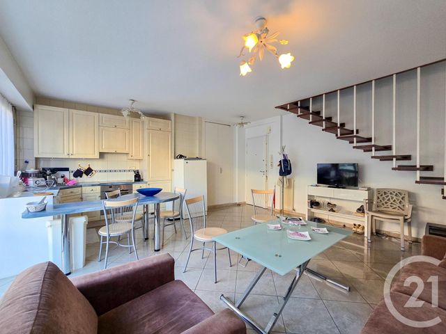 Appartement F3 à vendre - 3 pièces - 58.79 m2 - DEAUVILLE - 14 - BASSE-NORMANDIE - Century 21 Tirard-Gardie