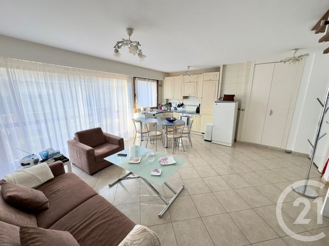 Appartement F3 à vendre - 3 pièces - 58.79 m2 - DEAUVILLE - 14 - BASSE-NORMANDIE - Century 21 Tirard-Gardie