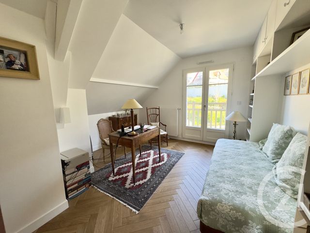 maison à vendre - 5 pièces - 121.0 m2 - DEAUVILLE - 14 - BASSE-NORMANDIE - Century 21 Tirard-Gardie