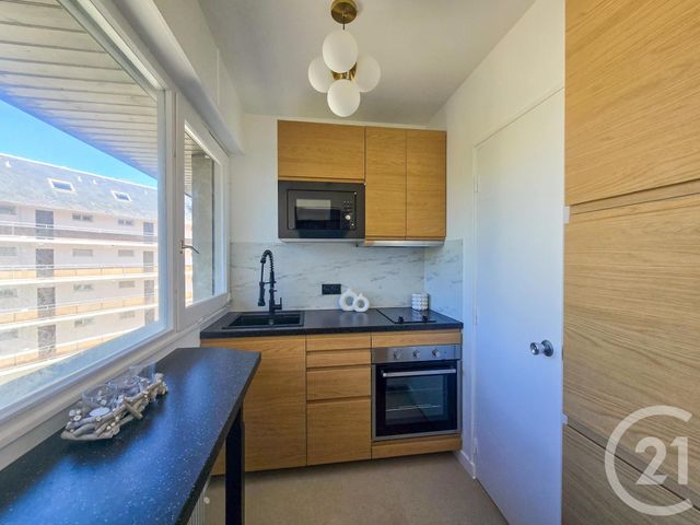 Appartement T1 à vendre - 1 pièce - 27.49 m2 - DEAUVILLE - 14 - BASSE-NORMANDIE - Century 21 Tirard-Gardie