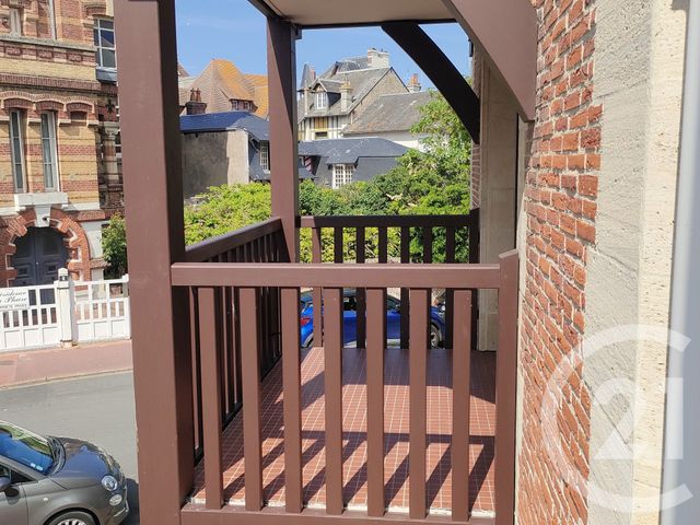 Appartement F3 à vendre - 3 pièces - 72.75 m2 - DEAUVILLE - 14 - BASSE-NORMANDIE - Century 21 Tirard-Gardie