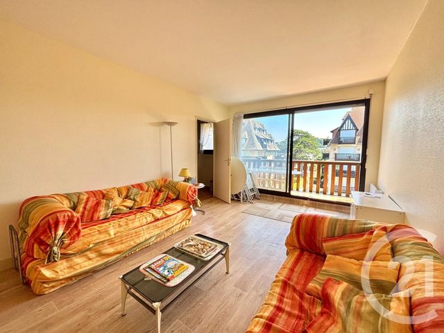Appartement Studio à vendre - 1 pièce - 29.41 m2 - DEAUVILLE - 14 - BASSE-NORMANDIE - Century 21 Tirard-Gardie