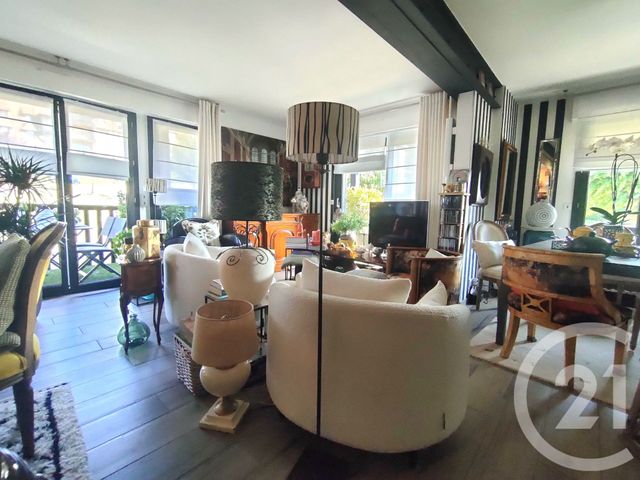 Appartement F4 à vendre - 4 pièces - 79.21 m2 - DEAUVILLE - 14 - BASSE-NORMANDIE - Century 21 Tirard-Gardie
