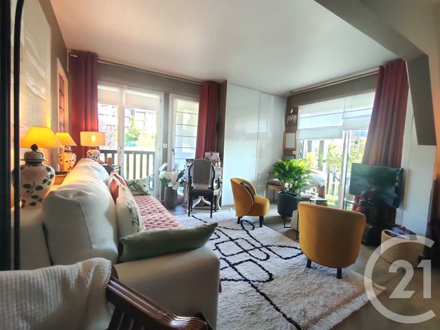 Appartement F4 à vendre - 4 pièces - 79.21 m2 - DEAUVILLE - 14 - BASSE-NORMANDIE - Century 21 Tirard-Gardie