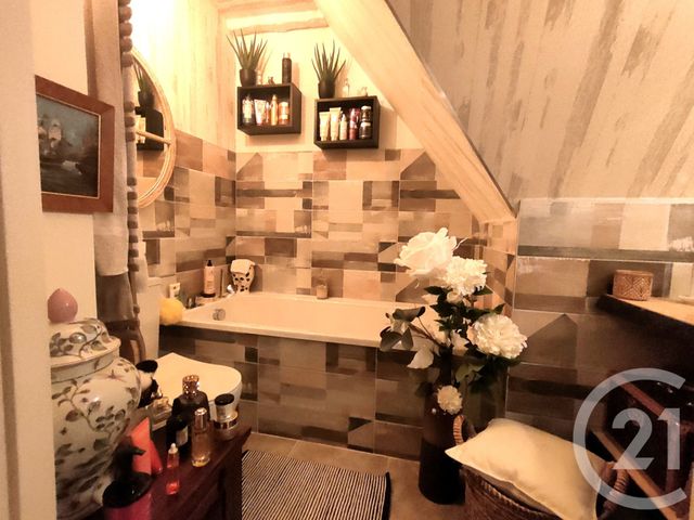 Appartement F4 à vendre - 4 pièces - 79.21 m2 - DEAUVILLE - 14 - BASSE-NORMANDIE - Century 21 Tirard-Gardie