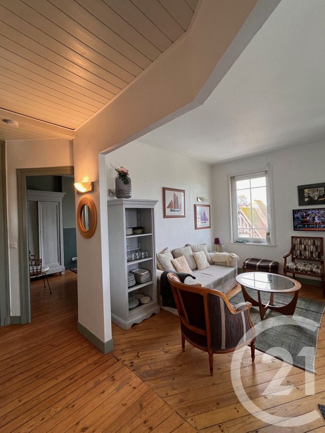 Appartement F4 à vendre - 4 pièces - 71.96 m2 - DEAUVILLE - 14 - BASSE-NORMANDIE - Century 21 Tirard-Gardie