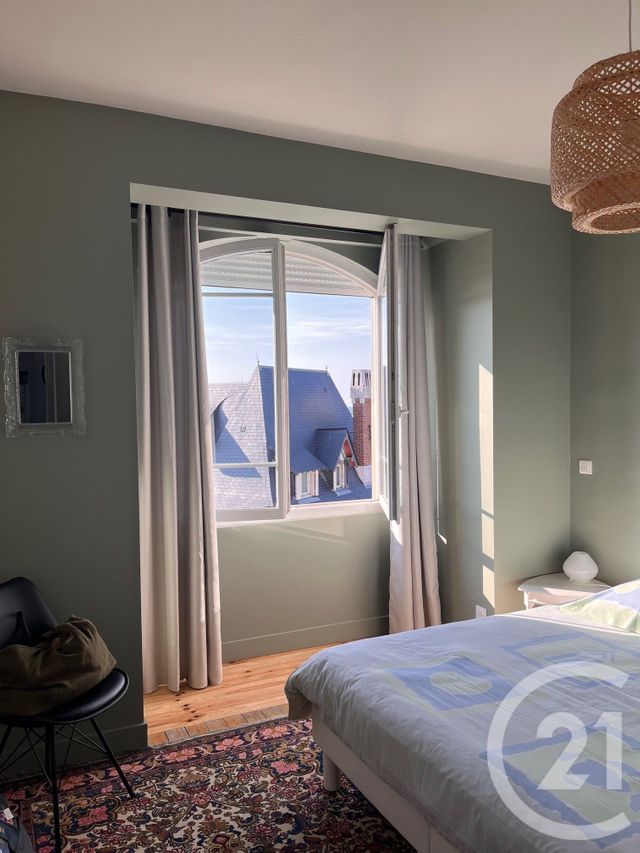 Appartement F4 à vendre - 4 pièces - 71.96 m2 - DEAUVILLE - 14 - BASSE-NORMANDIE - Century 21 Tirard-Gardie