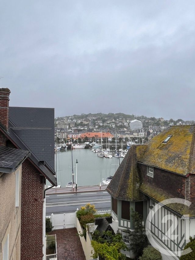 Appartement F4 à vendre - 4 pièces - 71.96 m2 - DEAUVILLE - 14 - BASSE-NORMANDIE - Century 21 Tirard-Gardie