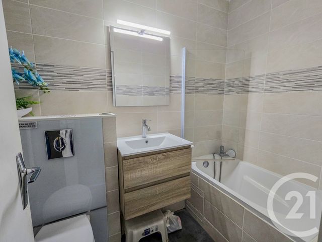 Appartement F2 à vendre - 2 pièces - 37.61 m2 - DEAUVILLE - 14 - BASSE-NORMANDIE - Century 21 Tirard-Gardie