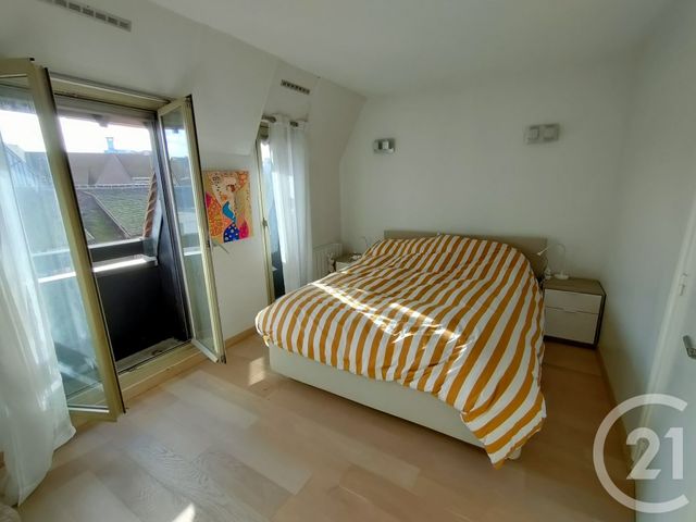 Appartement F2 à vendre - 2 pièces - 55.52 m2 - DEAUVILLE - 14 - BASSE-NORMANDIE - Century 21 Tirard-Gardie