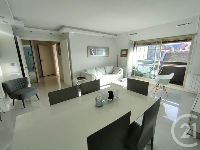 Appartement F2 à vendre - 2 pièces - 55.52 m2 - DEAUVILLE - 14 - BASSE-NORMANDIE - Century 21 Tirard-Gardie