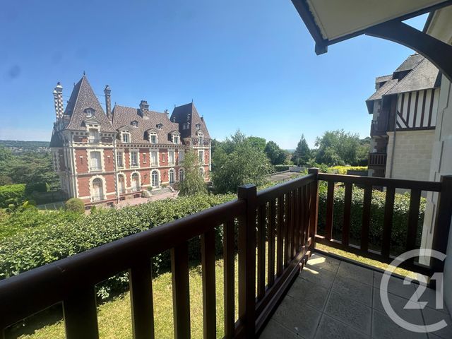 Afficher la photo en grand Appartement F4 à vendre - 4 pièces - 90.26 m2 - DEAUVILLE - 14 - BASSE-NORMANDIE - Century 21 Tirard-Gardie