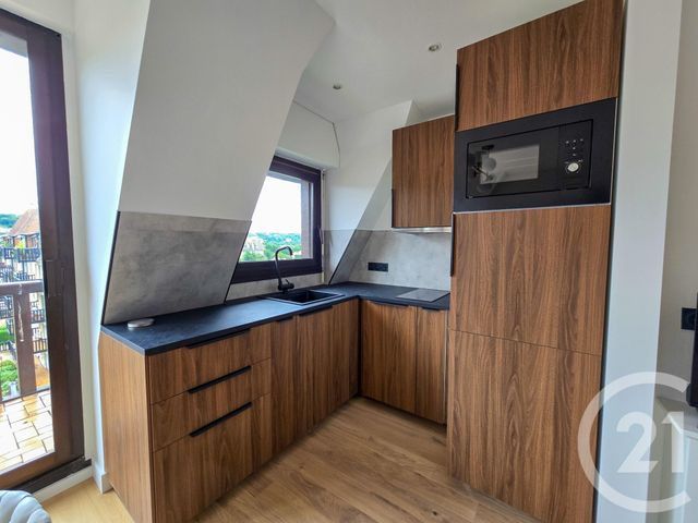 Appartement F2 à vendre - 2 pièces - 47.07 m2 - DEAUVILLE - 14 - BASSE-NORMANDIE - Century 21 Tirard-Gardie