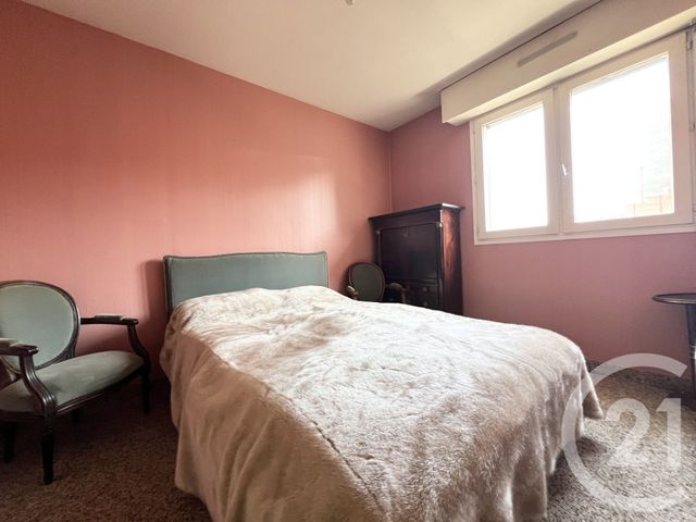 Afficher la photo en grand Appartement F3 à vendre - 3 pièces - 47.73 m2 - DEAUVILLE - 14 - BASSE-NORMANDIE - Century 21 Tirard-Gardie