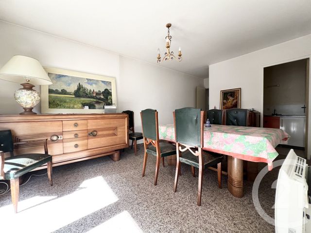 Afficher la photo en grand Appartement F3 à vendre - 3 pièces - 47.73 m2 - DEAUVILLE - 14 - BASSE-NORMANDIE - Century 21 Tirard-Gardie